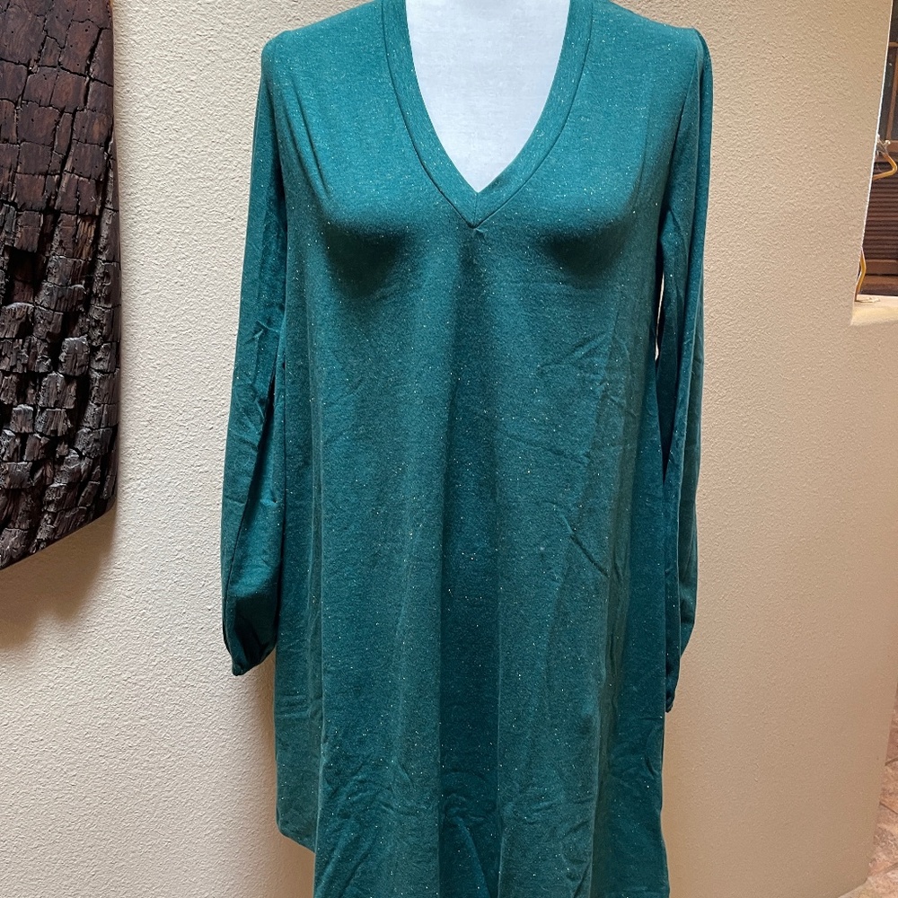 WVN V-Neck Sparkle Serena Dress Forest Biome Size Small Retail: $59 NWT!